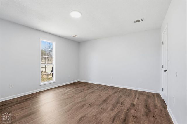 713 Edgerton Avenue, Trumann, AR 72472