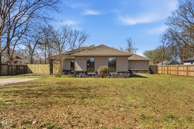 713 Edgerton Avenue, Trumann, AR 72472