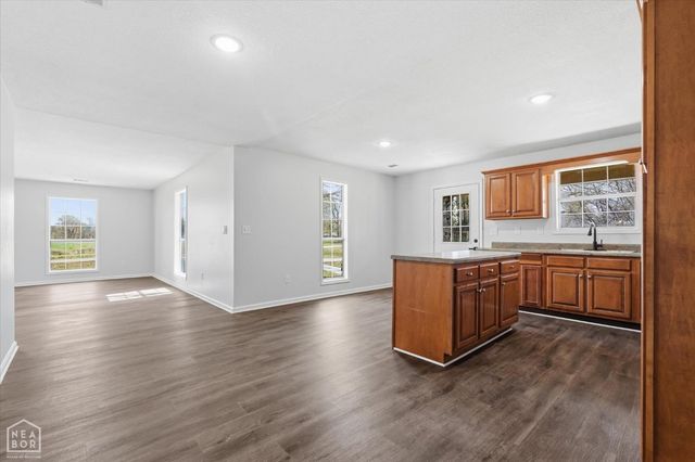 713 Edgerton Avenue, Trumann, AR 72472