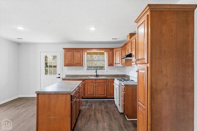 713 Edgerton Avenue, Trumann, AR 72472