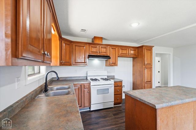 713 Edgerton Avenue, Trumann, AR 72472