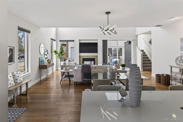 2738 W 43rd Avenue, Denver, CO 80211