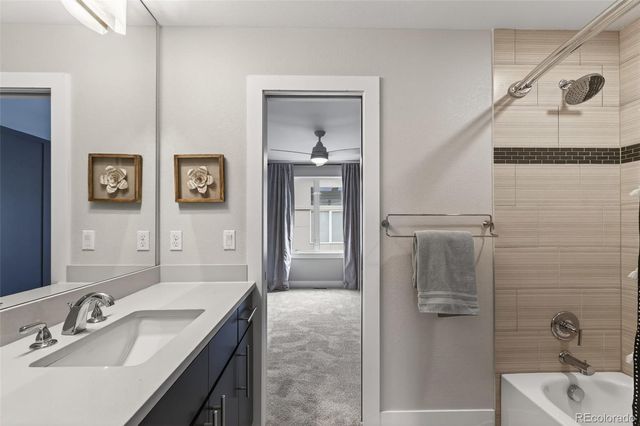 2738 W 43rd Avenue, Denver, CO 80211