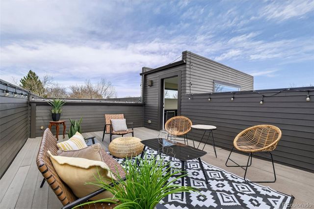 2738 W 43rd Avenue, Denver, CO 80211