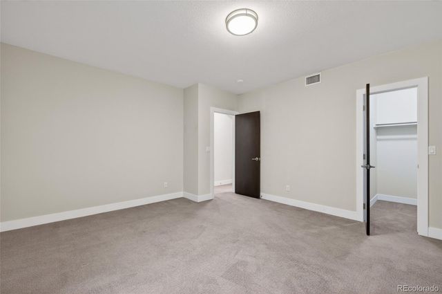 2738 W 43rd Avenue, Denver, CO 80211