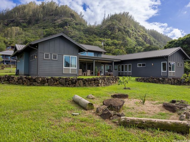 59-188 Kamehameha Highway, Haleiwa, HI 96712