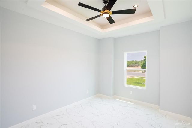 2305 N Venice Avenue, Edinburg, TX 78542