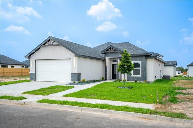 2305 N Venice Avenue, Edinburg, TX 78542