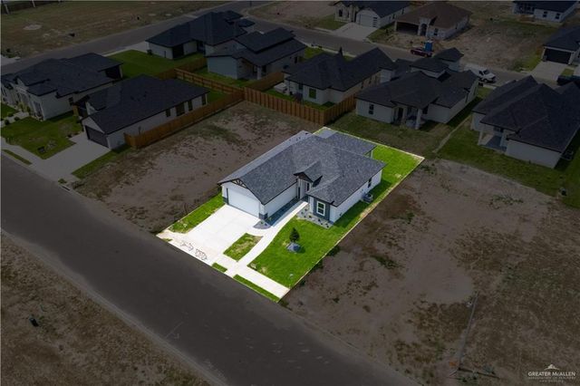 2305 N Venice Avenue, Edinburg, TX 78542