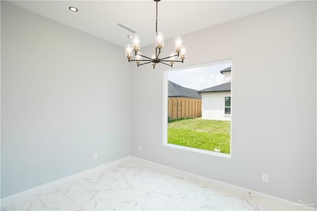 2305 N Venice Avenue, Edinburg, TX 78542