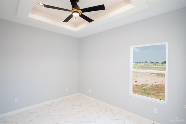 2305 N Venice Avenue, Edinburg, TX 78542