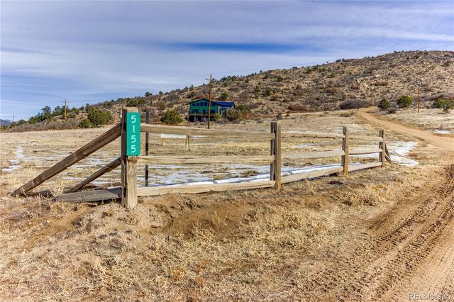 5155 CO RD 215, Westcliffe, CO 81252