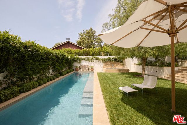 239 W Channel Road, Santa Monica, CA 90402