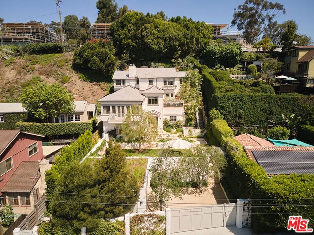 239 W Channel Road, Santa Monica, CA 90402