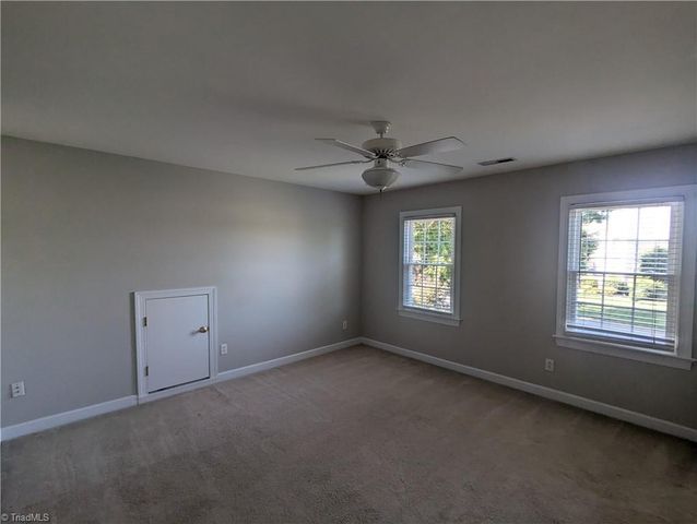 375 Kingsmill Drive, Advance, NC 27006