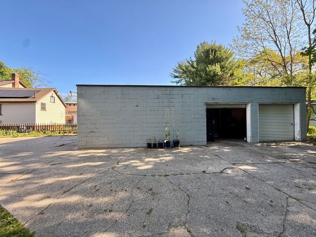 2130 Bourdon Street, Muskegon, MI 49441