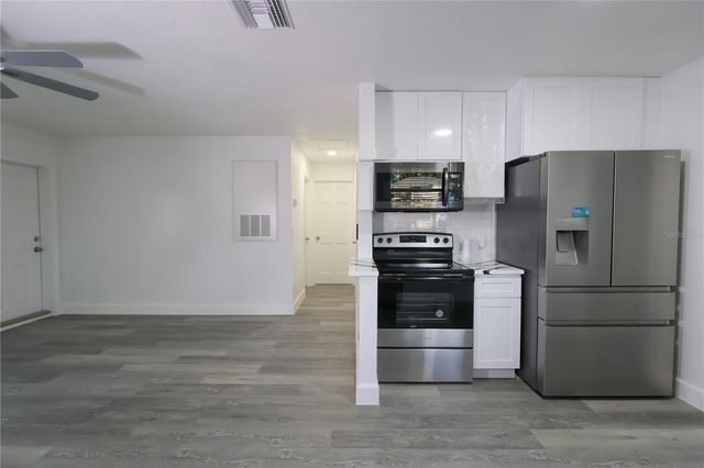 4830 KEMPSTON DRIVE, Orlando, FL 32812