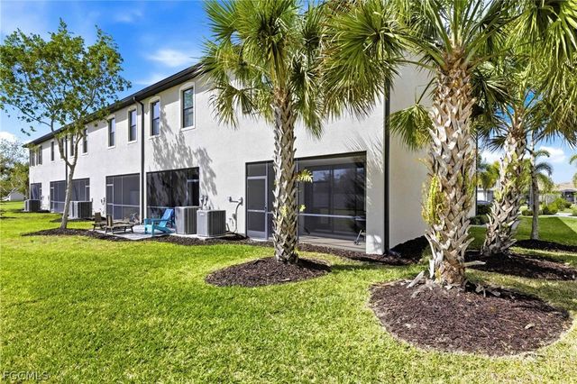 14089 Pine Lodge LN, Fort Myers, FL 33913