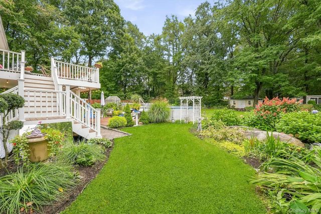 104 S Airmont Road, Suffern, NY 10901