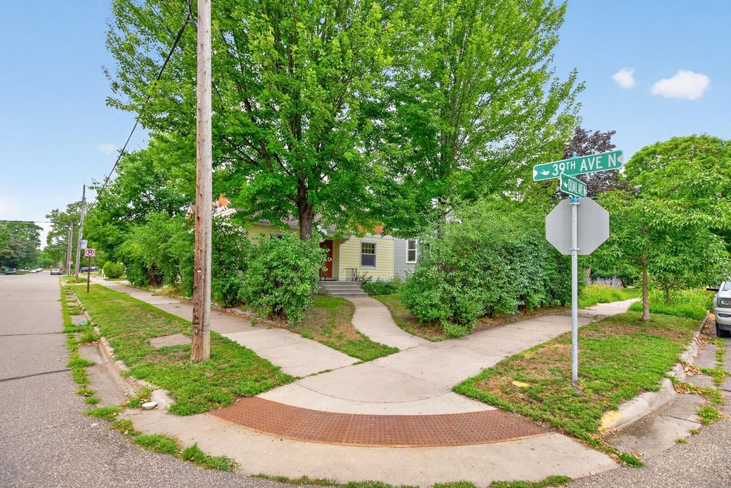 3901 Quail Avenue N, Robbinsdale, MN 55422 — photo 3