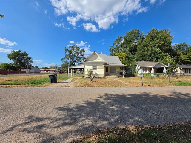904 E 7th Street, Shawnee, OK 74801