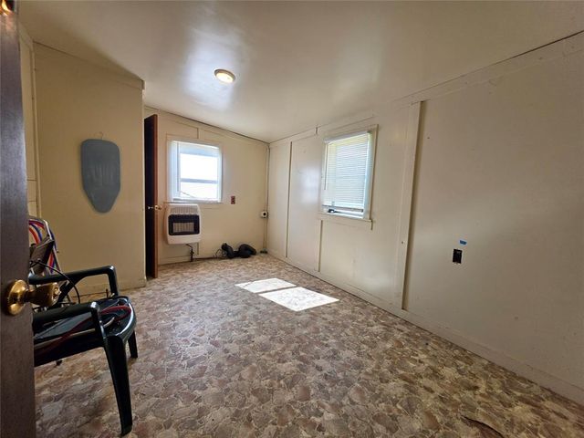 904 E 7th Street, Shawnee, OK 74801