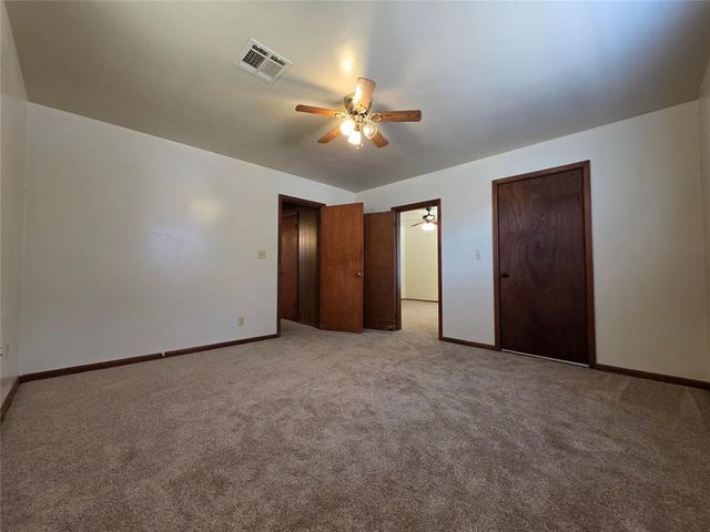 904 E 7th Street, Shawnee, OK 74801