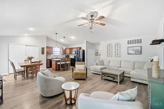 1117 Arbor Springs Drive, Hamilton, OH 45013