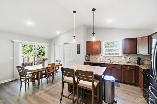 1117 Arbor Springs Drive, Hamilton, OH 45013