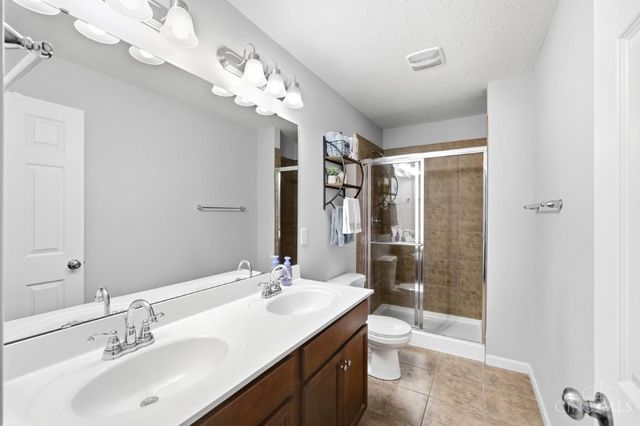 1117 Arbor Springs Drive, Hamilton, OH 45013