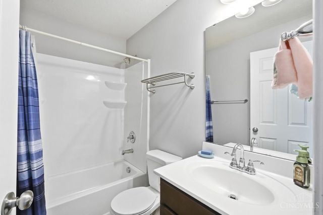 1117 Arbor Springs Drive, Hamilton, OH 45013