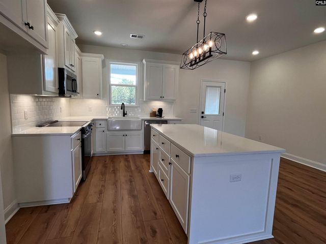 1577 Porter Road, Cassatt, SC 29032