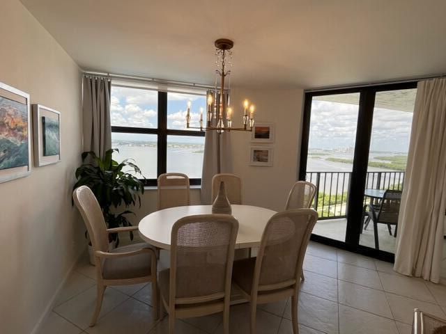 5420 N Ocean Drive 1705, Singer Island, FL 33404