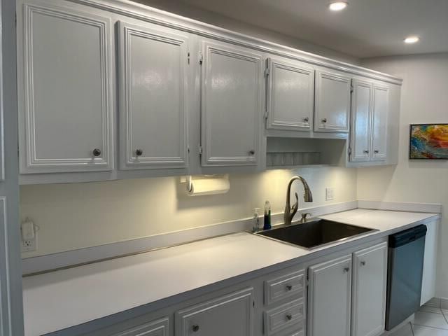 5420 N Ocean Drive 1705, Singer Island, FL 33404