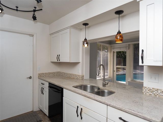 5338 COLEWOOD PL, Sarasota, FL 34232