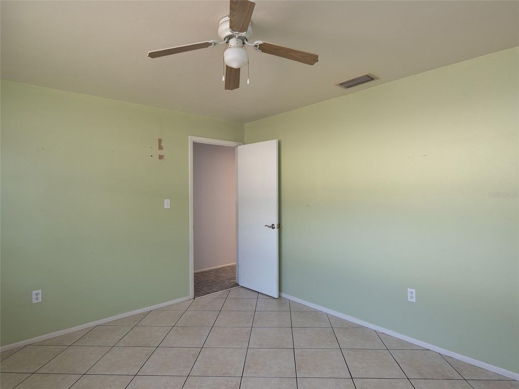 Image 19 of property listing at 5338 COLEWOOD PL, Sarasota, FL 34232