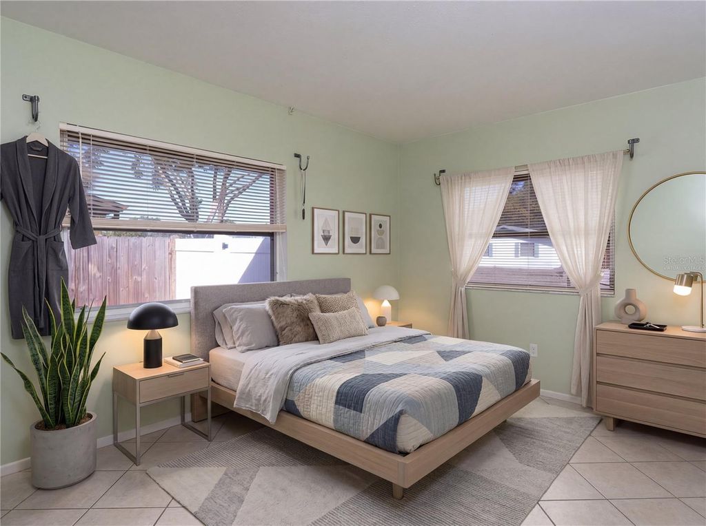 Image 27 of property listing at 5338 COLEWOOD PL, Sarasota, FL 34232