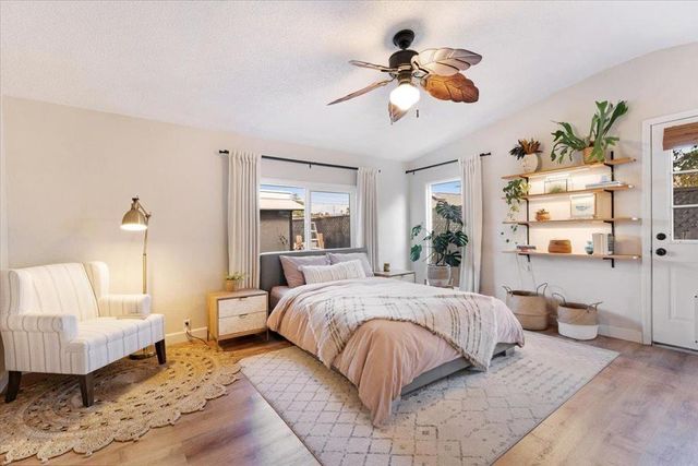 1099 38th Avenue, Santa Cruz, CA 95062