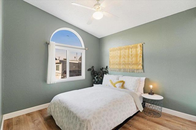 1099 38th Avenue, Santa Cruz, CA 95062