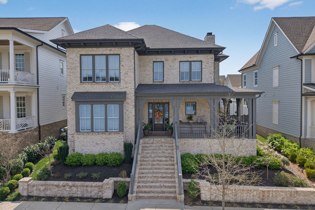 2007 Kathryn Ave, Franklin, TN 37064