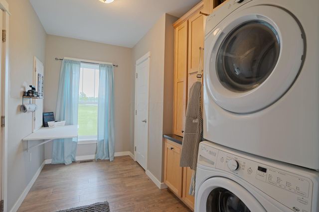 3464 S County Line Road, Johnstown, OH 43031