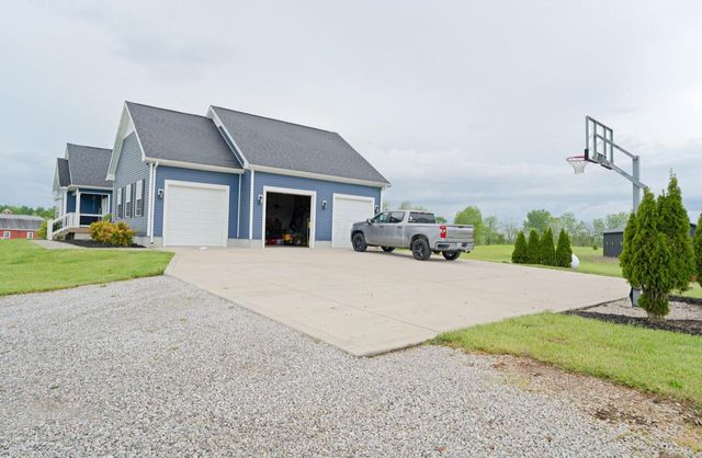 3464 S County Line Road, Johnstown, OH 43031