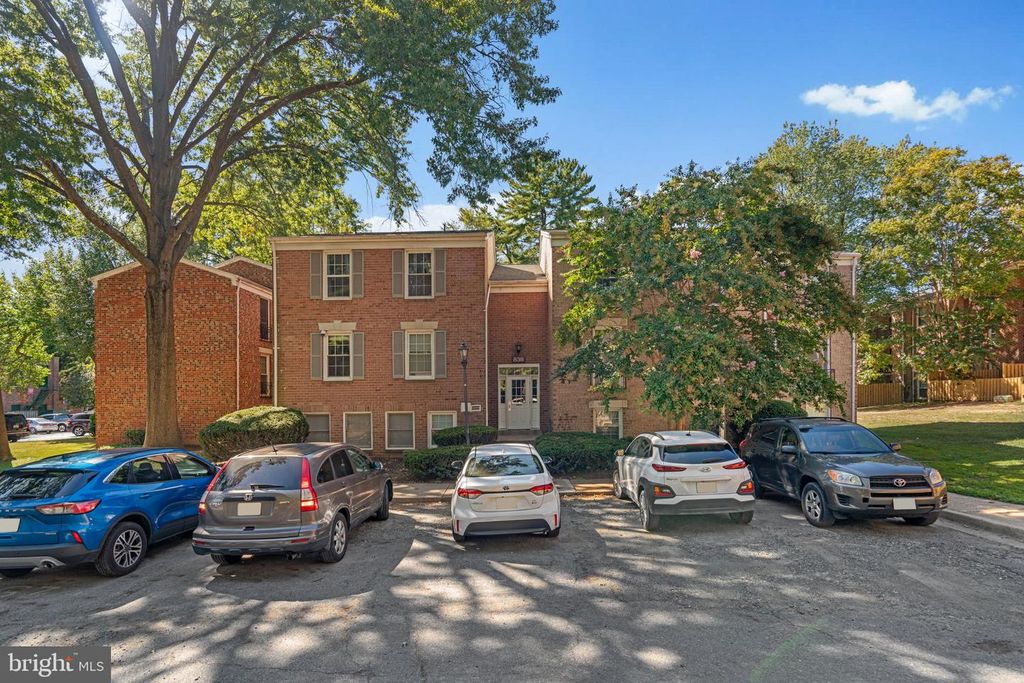 838 QUINCE ORCHARD BLVD #838-102, Gaithersburg, MD 20878