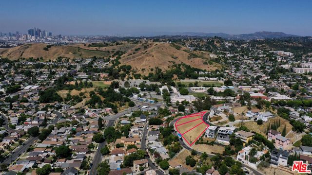 2774 N Chadwick Circle, Los Angeles, CA 90032