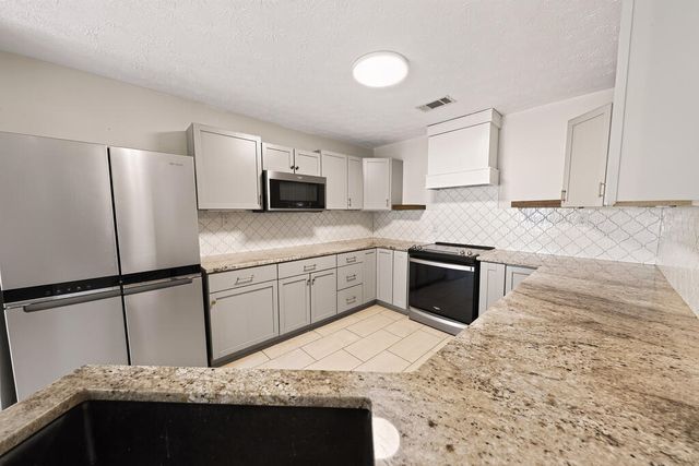 47 Ellerslie Court, Ellerslie, GA 31807
