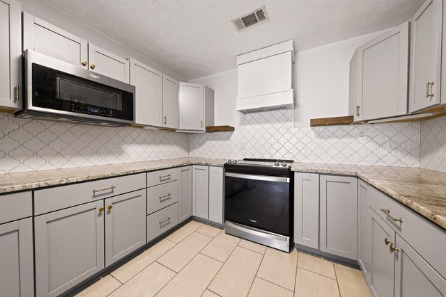 47 Ellerslie Court, Ellerslie, GA 31807