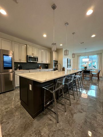 19533 Wheelbarrow Bend, The Acreage, FL 33470