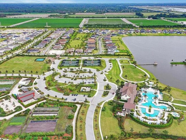 19533 Wheelbarrow Bend, The Acreage, FL 33470