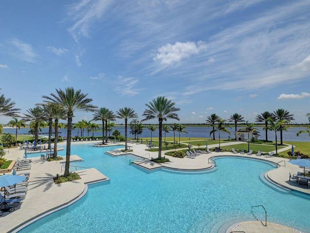 19533 Wheelbarrow Bend, The Acreage, FL 33470