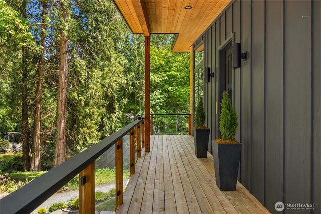 4591 NE Wildlife Court, Poulsbo, WA 98370